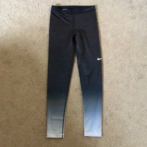 Nike Pro Hyperwarm Leggings